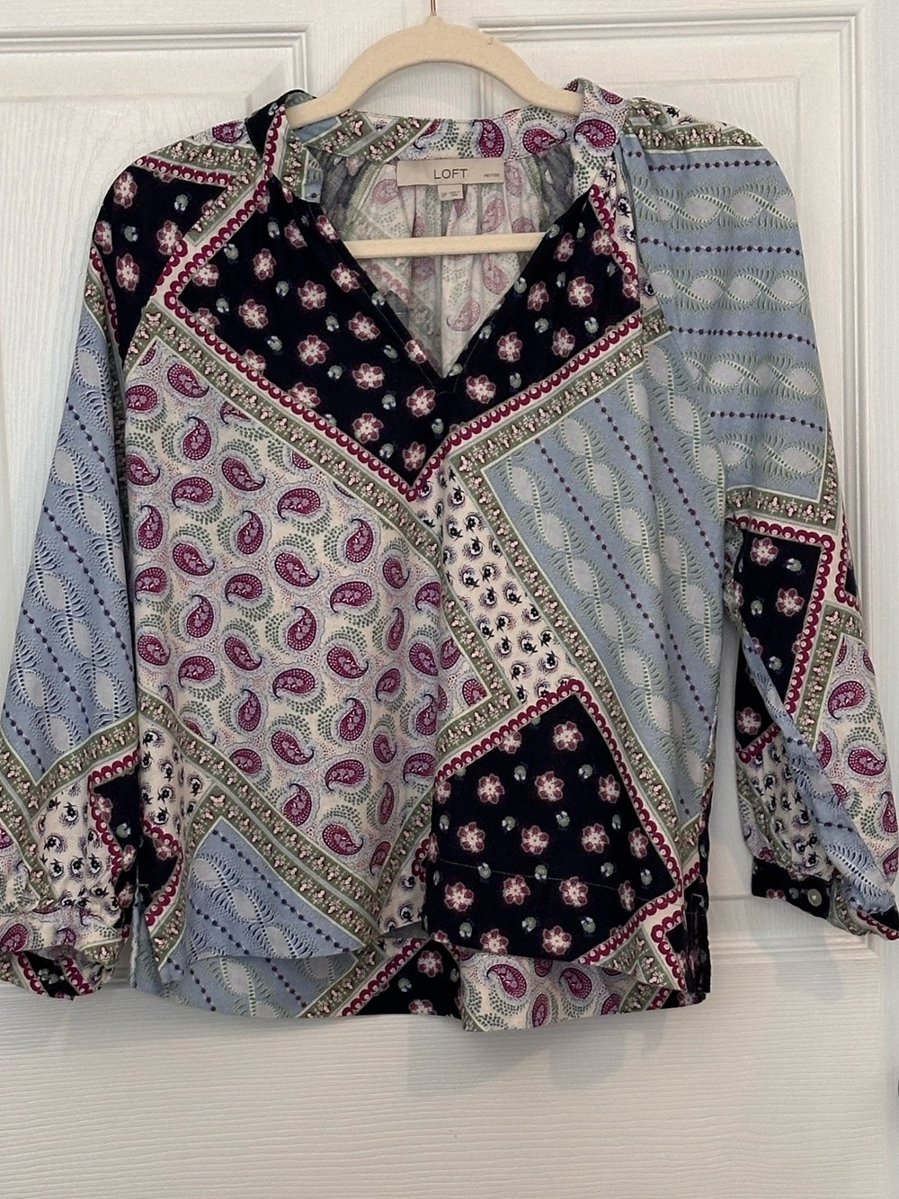 Women’s Loft Linen Blend V-Neck Top- 3/4  Blouson Sleeves Sz: S(Petite) GUC